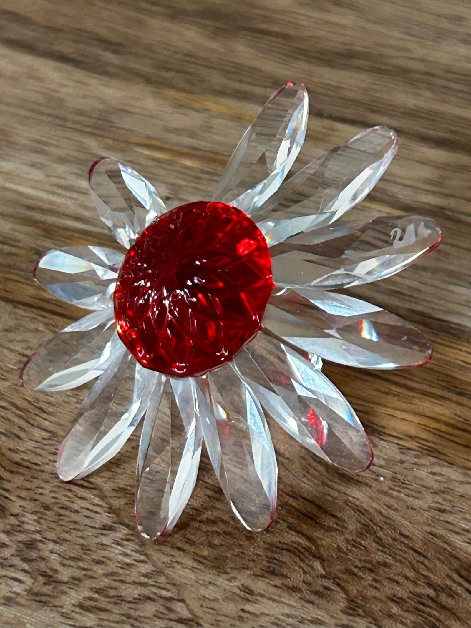 Swarovski Fleur Marguerite Rouge Cristal – Pièce décorative vintage avec boîte